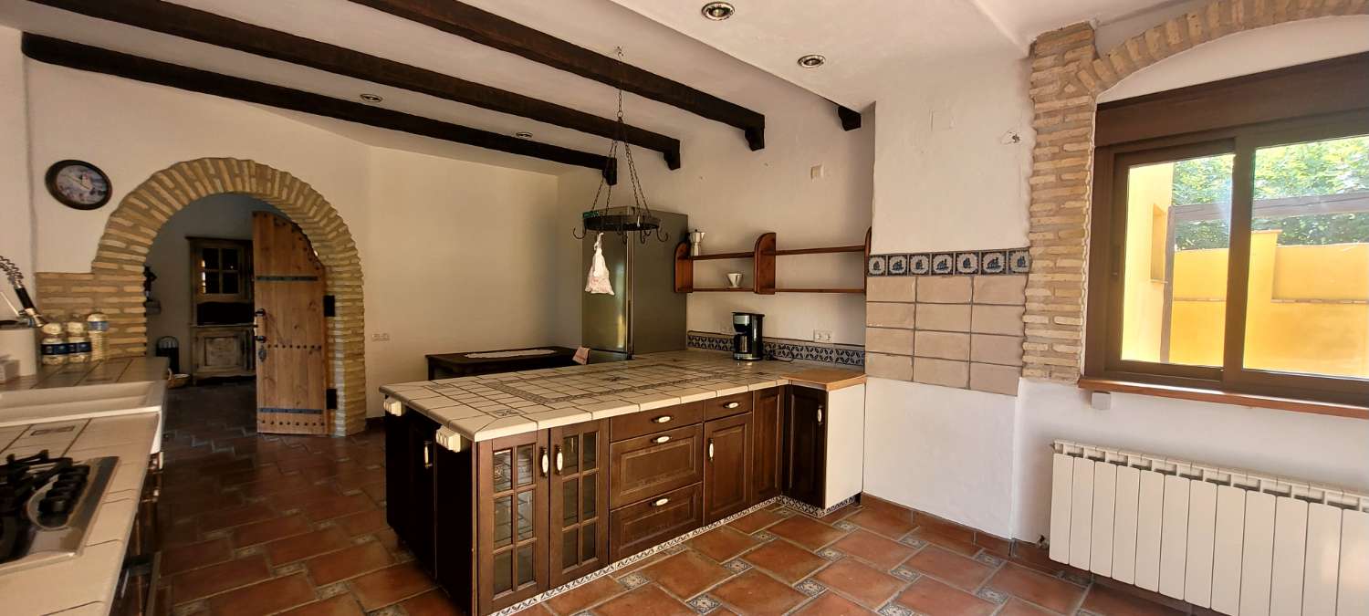 Chalet te koop in Bonanza-Avda de Huelva-Bº Andalucia (Sanlúcar de Barrameda)