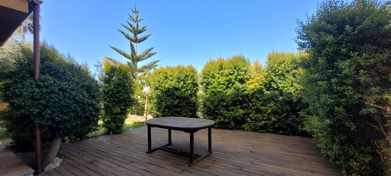 Chalet te koop in Bonanza-Avda de Huelva-Bº Andalucia (Sanlúcar de Barrameda)