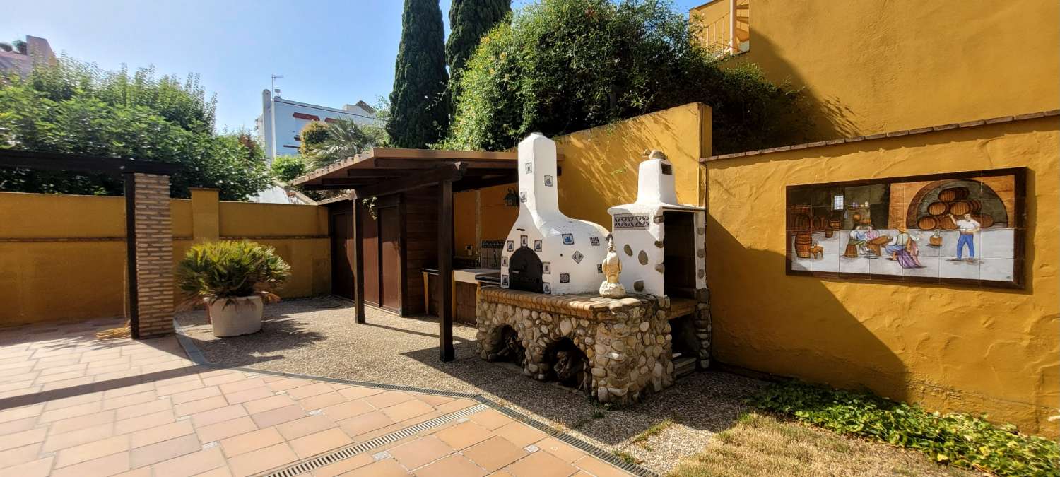 Chalet te koop in Bonanza-Avda de Huelva-Bº Andalucia (Sanlúcar de Barrameda)