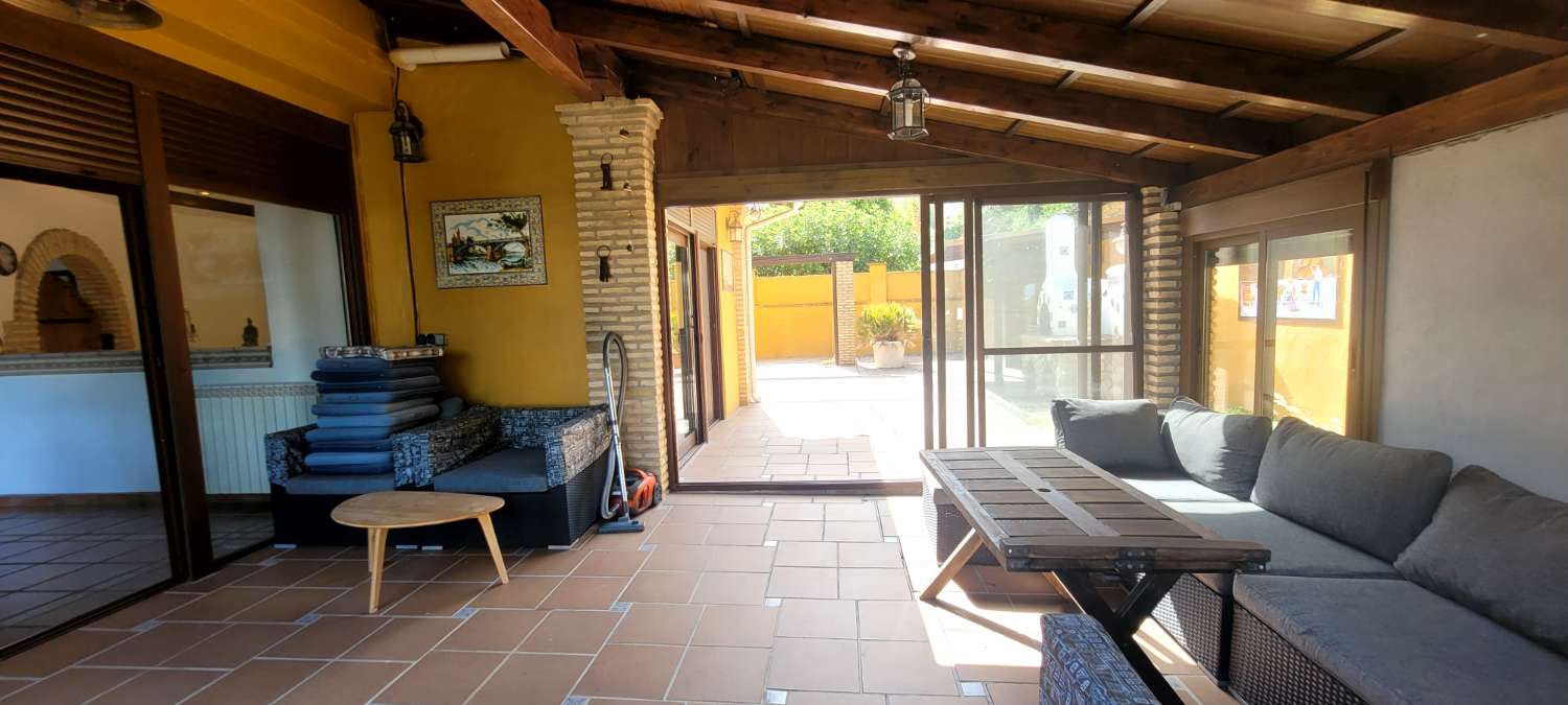 Chalet te koop in Bonanza-Avda de Huelva-Bº Andalucia (Sanlúcar de Barrameda)