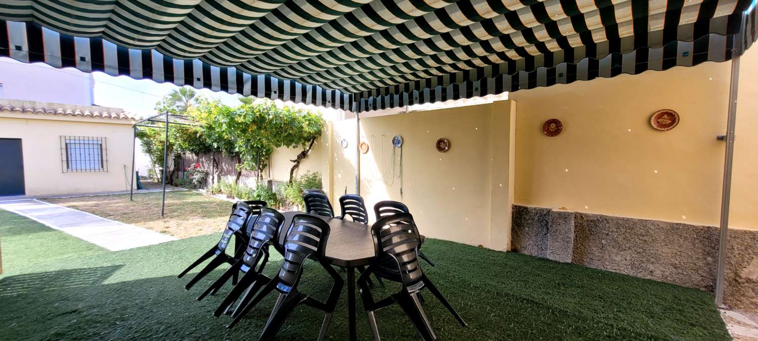 Chalet te koop in Sanlúcar de Barrameda