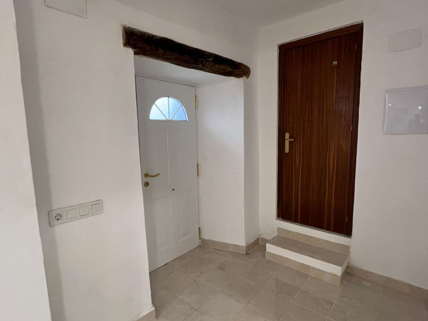 SE VENTE INTERESANTE PISO + LOCAL EN PLANTA BAJA EN PLENO BARRIO ALTO ANTIGUO DE SANLUCAR DE BARRAMEDA