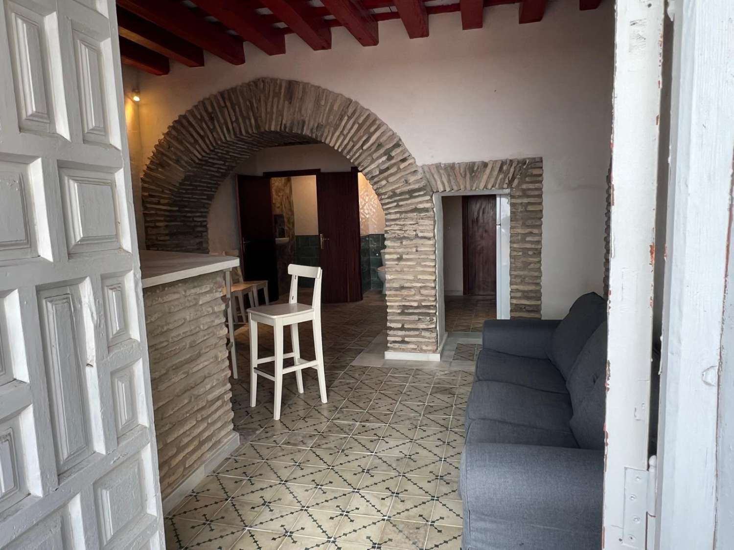 SE VENTE INTERESANTE PISO + LOCAL EN PLANTA BAJA EN PLENO BARRIO ALTO ANTIGUO DE SANLUCAR DE BARRAMEDA
