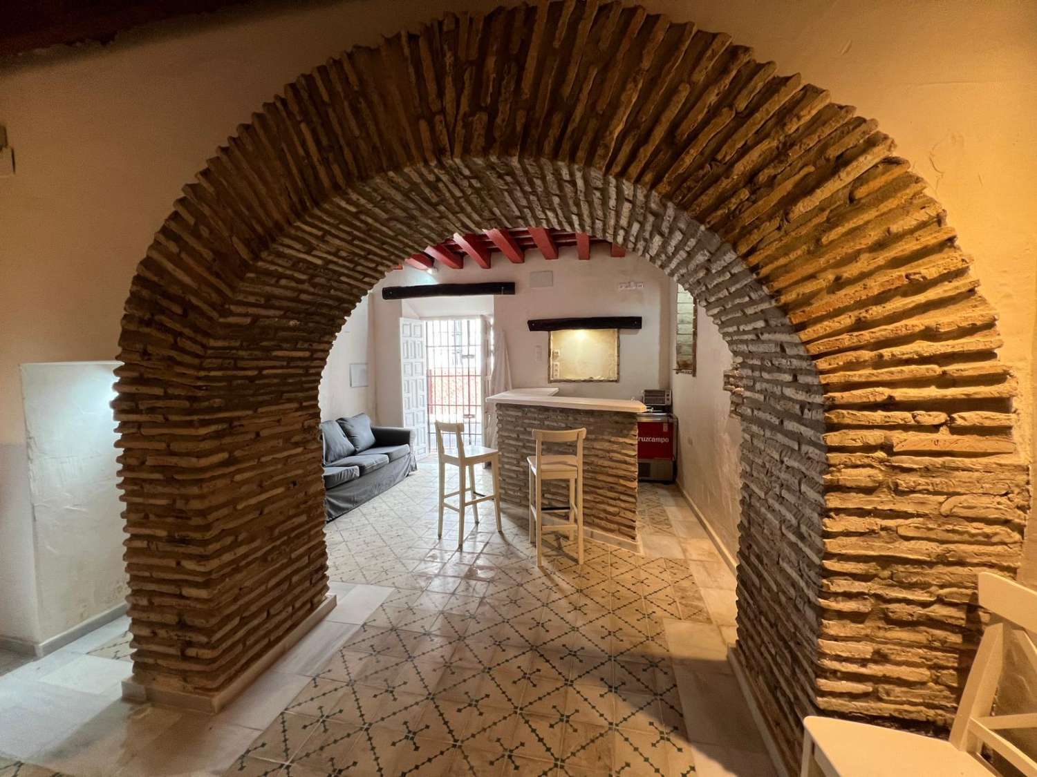 SE VENTE INTERESANTE PISO + LOCAL EN PLANTA BAJA EN PLENO BARRIO ALTO ANTIGUO DE SANLUCAR DE BARRAMEDA
