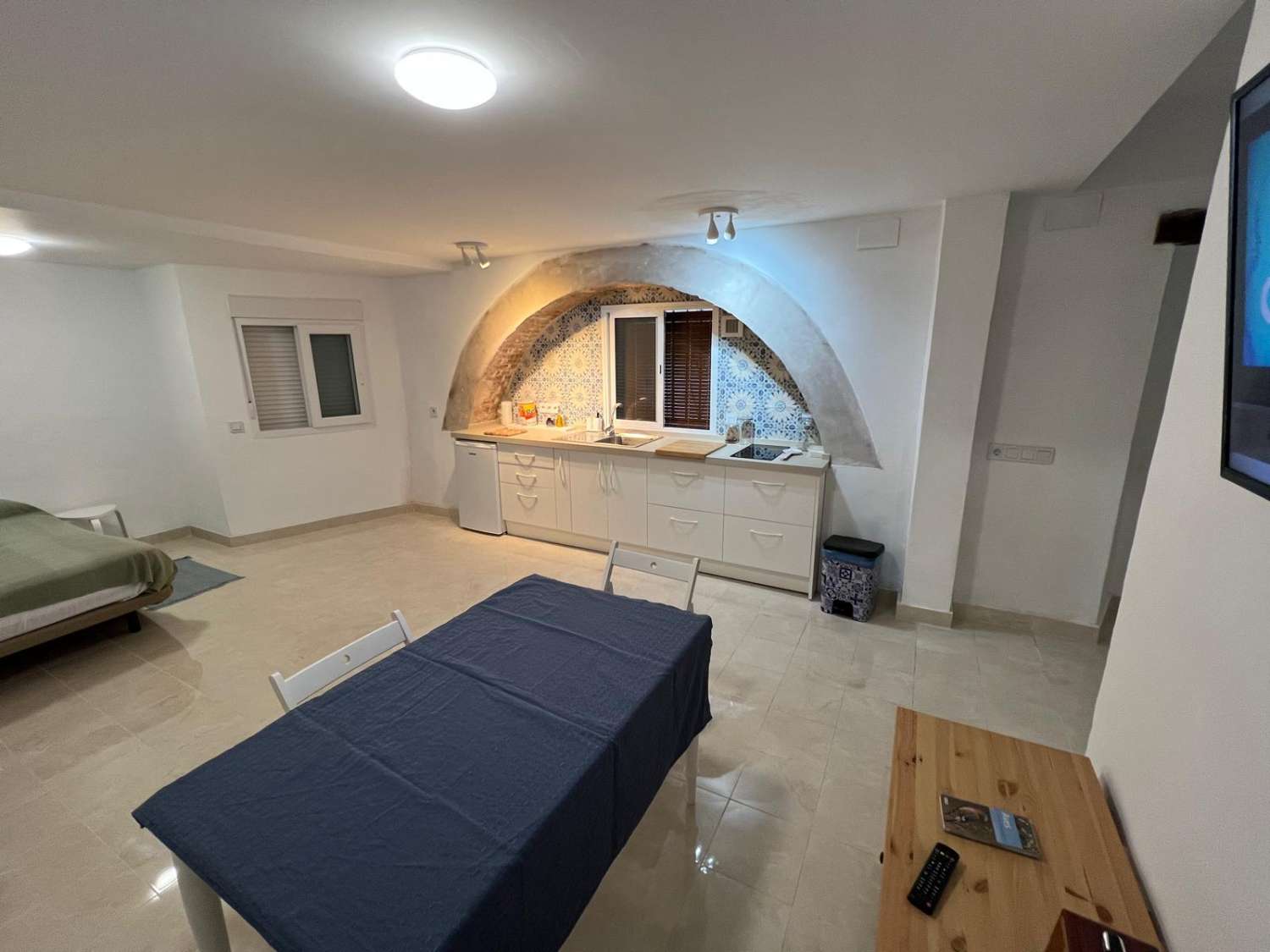 SE VENTE INTERESANTE PISO + LOCAL EN PLANTA BAJA EN PLENO BARRIO ALTO ANTIGUO DE SANLUCAR DE BARRAMEDA