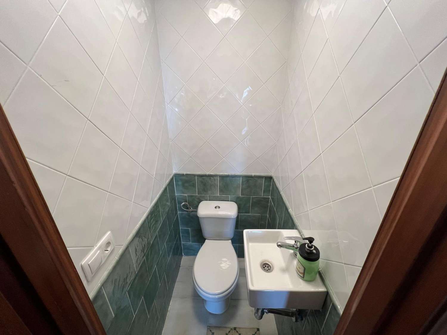 SE VENTE INTERESANTE PISO + LOCAL EN PLANTA BAJA EN PLENO BARRIO ALTO ANTIGUO DE SANLUCAR DE BARRAMEDA