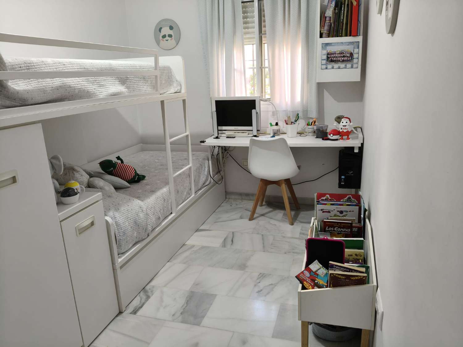 SE VENDE ESTUPENDO PISO BAJO Y CÉNTRICO DE 2 DORMITORIOS A 5 MIN DE LA PLAYA EN SANLÚCAR DE BARRAMEDA