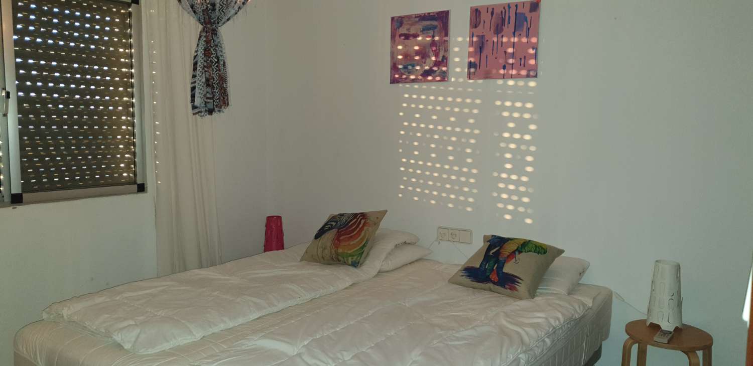 SE ALQUILA GRAN CHALET INDENDIENTE CON PISCINA EN ZONA CAMPO-PLAYA EN LA REYERTA ENTRE SANLUCAR Y CHIPIONA