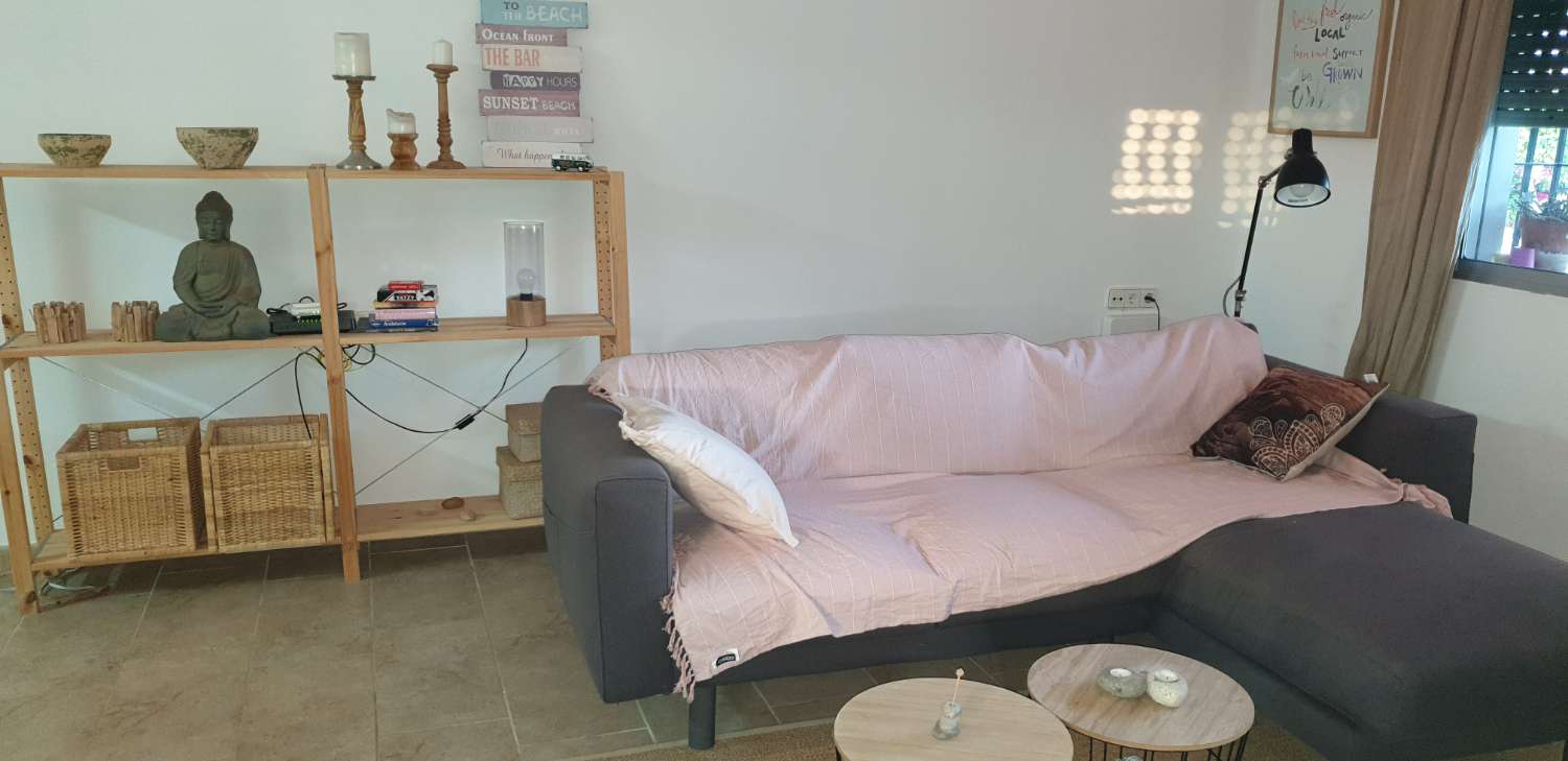 SE ALQUILA GRAN CHALET INDENDIENTE CON PISCINA EN ZONA CAMPO-PLAYA EN LA REYERTA ENTRE SANLUCAR Y CHIPIONA