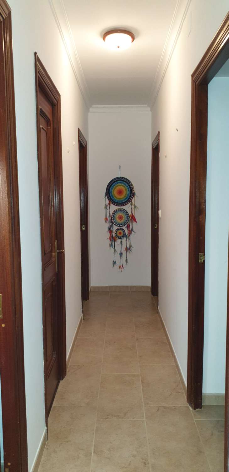 SE ALQUILA GRAN CHALET INDENDIENTE CON PISCINA EN ZONA CAMPO-PLAYA EN LA REYERTA ENTRE SANLUCAR Y CHIPIONA