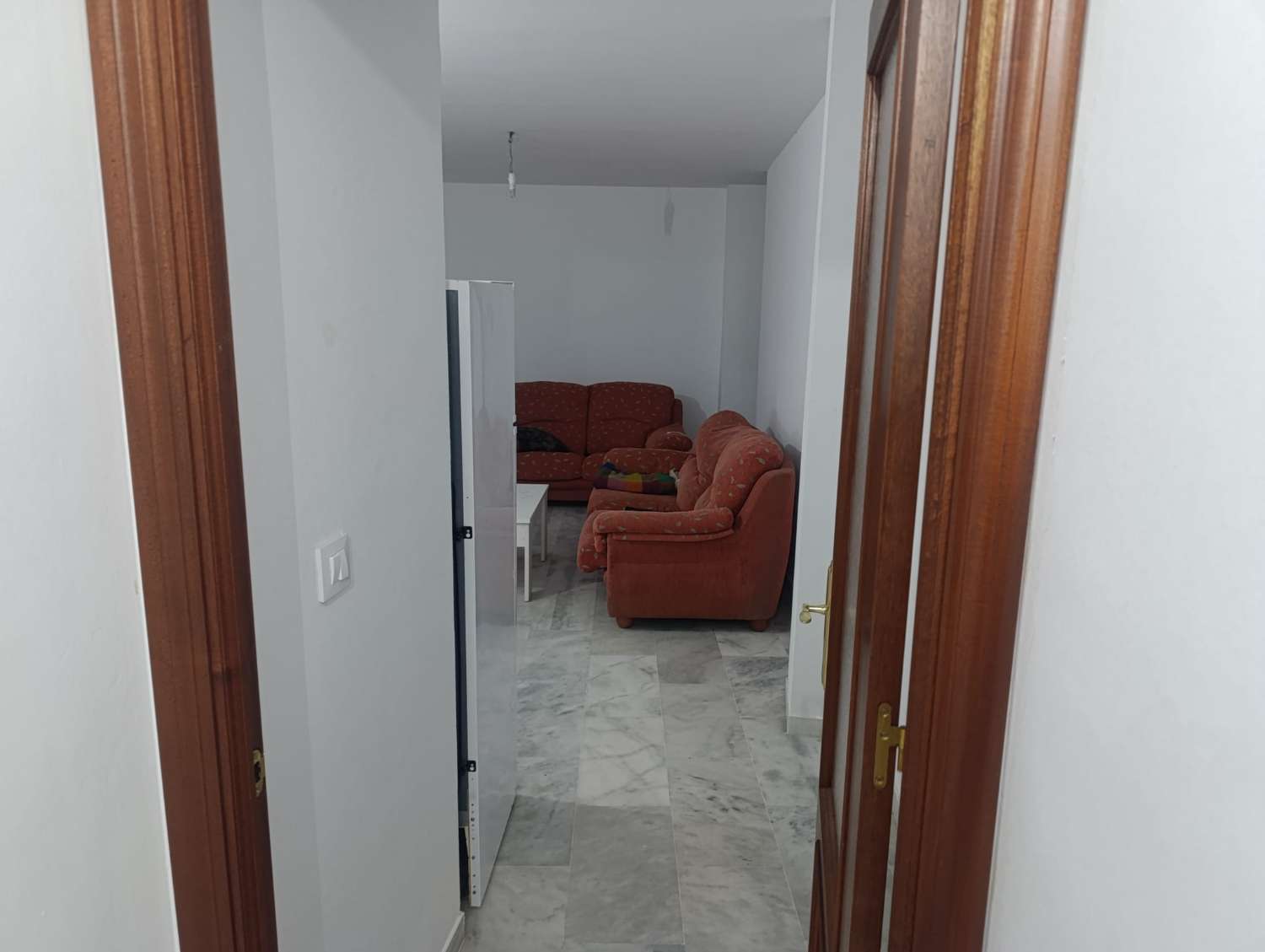 SE VENDE ESTUPENDO PISO DE 70 M2, 3 DORMITORIOS Y 1 BAÑO EN 1ª PLANTA SIN ASCENSOR EN BARRIO ALTO DE SANLÚCAR DE BARRAMEDA