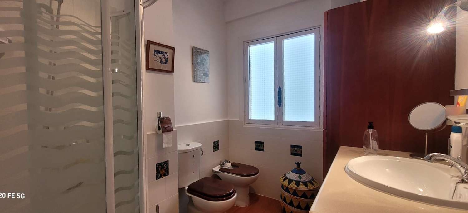 مسطحة للبيع في Centro-Calzada-Cabo Noval (Sanlúcar de Barrameda)