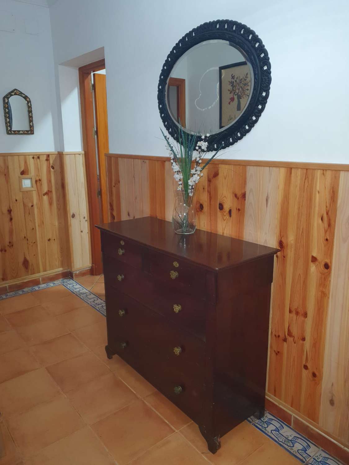 SE ALQUILA ANUAL FABULOSO CHALET EN PARCELA DE 600 M2 CON 4 DORMITORIOS Y 2 BAÑOS EN CARRETERA DE LA BARROSA, CHICLANA DE LA FRONTERA