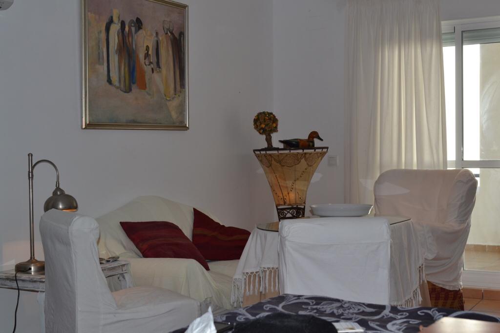 SE VENDE ESTUPENDO PISO DE 2 DORMITORIOS Y 2 BAÑOS CON GARAJE Y JARDIN Y PISCINA COMUNITARIOS EN LOMA DE MARTÍN MIGUEL SANLUCAR DE BARRAMEDA